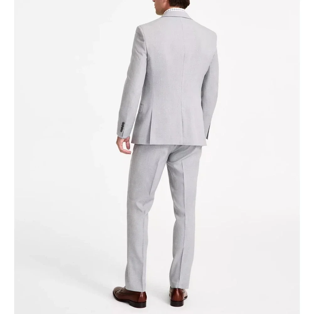 DKNY Mens Modern fit Nested 2-Pc Suit 44S/38W 30L Light Grey